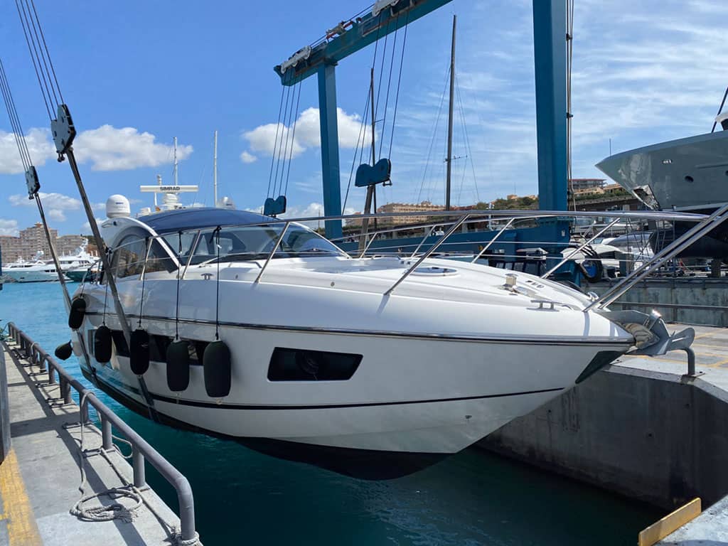 Gpr Antifouling Yachts Mallorca Ferran Marine Servicies